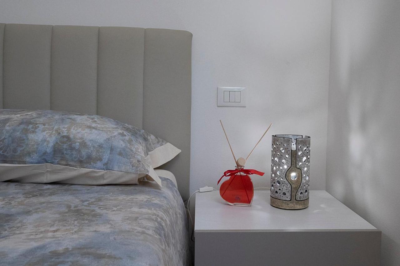 S. Croce Apartment